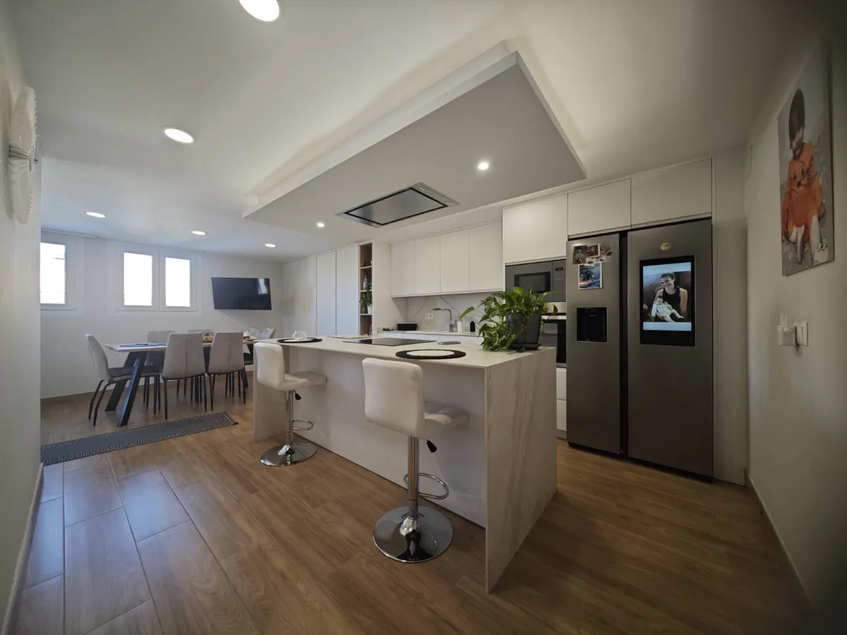 887a7d49-0ec5-4188-bacb-9d9802dca17d