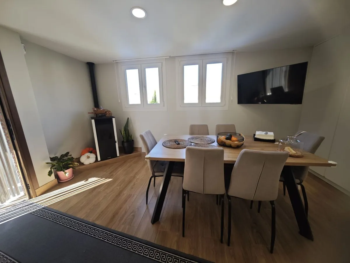 d2c465dc-9202-415d-b94c-776d9bb312cb