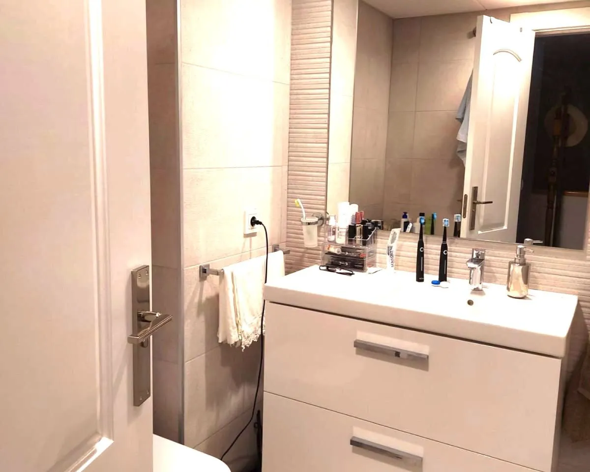 a5d3f530-3c94-410d-94a3-90c05e34ff81