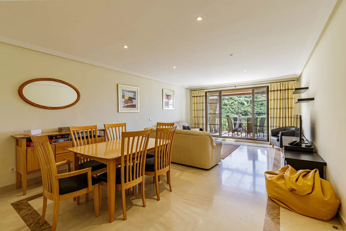 a846e521-b89a-476e-a4a0-bde943c38af7