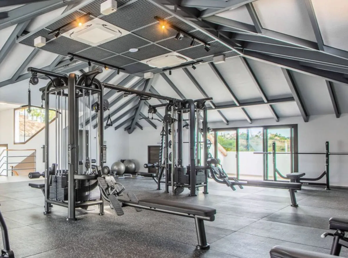 1431bada-d790-406a-b1a6-e57f8cae35b7