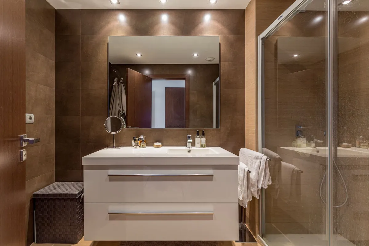 5ec62414-07c8-407f-8a3b-42396d6a0e69