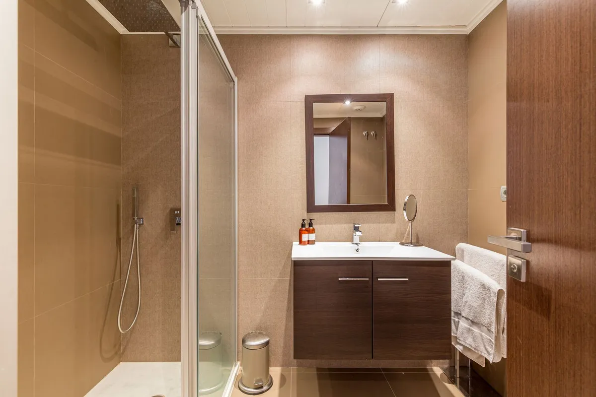 9197f9df-fd00-4323-a258-647d226e69fd