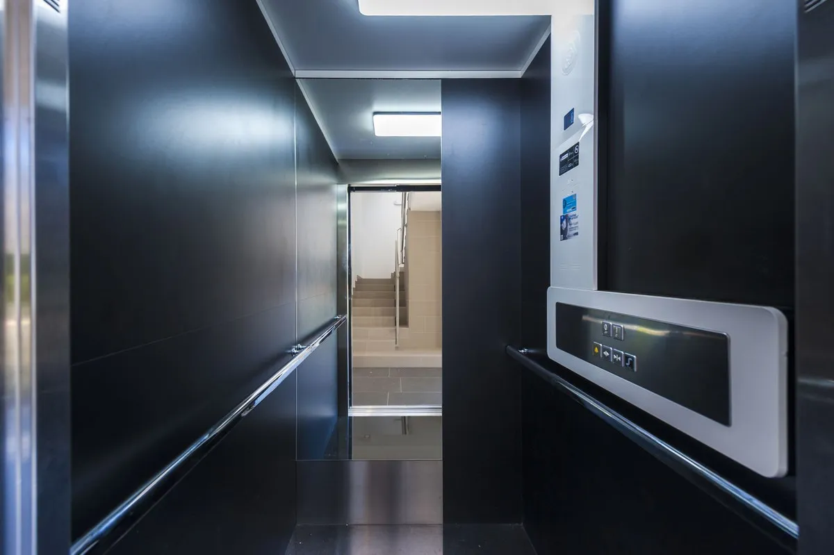 e1aeff7c-c114-4848-9775-9157f02d866f