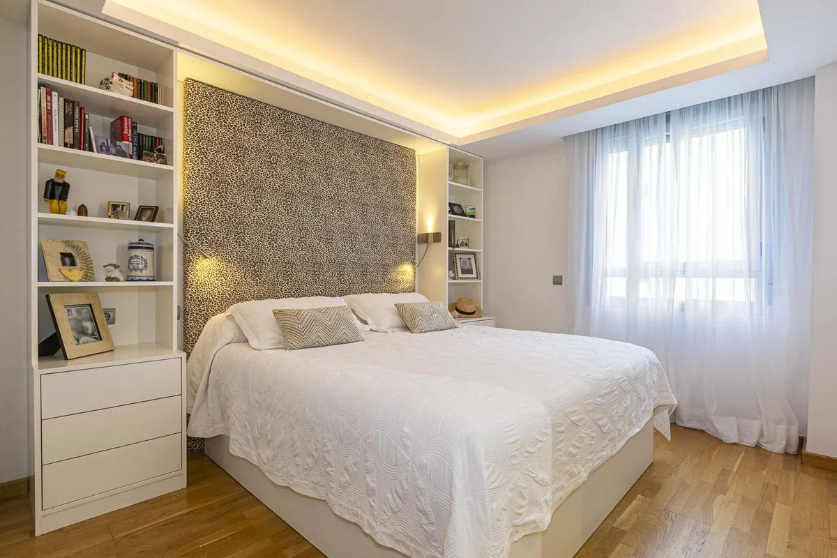 239710fd-eb3e-4755-9161-b5155596899e