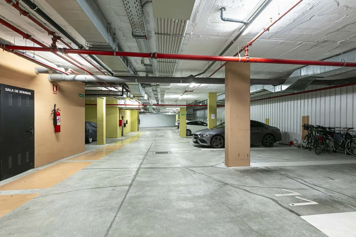 4e40346c-fca5-4283-bc51-5c4c26c96410