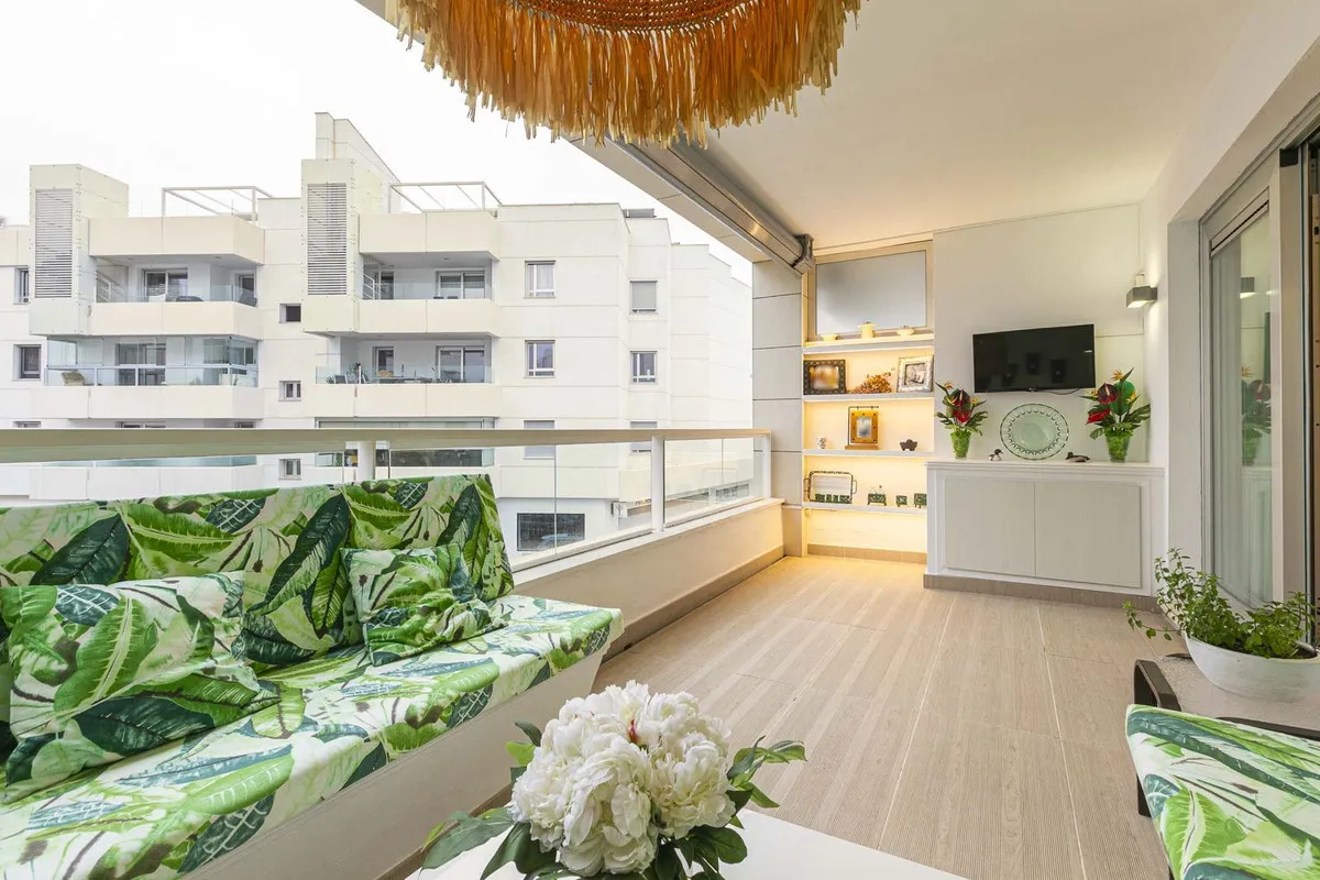 9b3520d3-a735-4bae-82fa-38b5d2b9302a