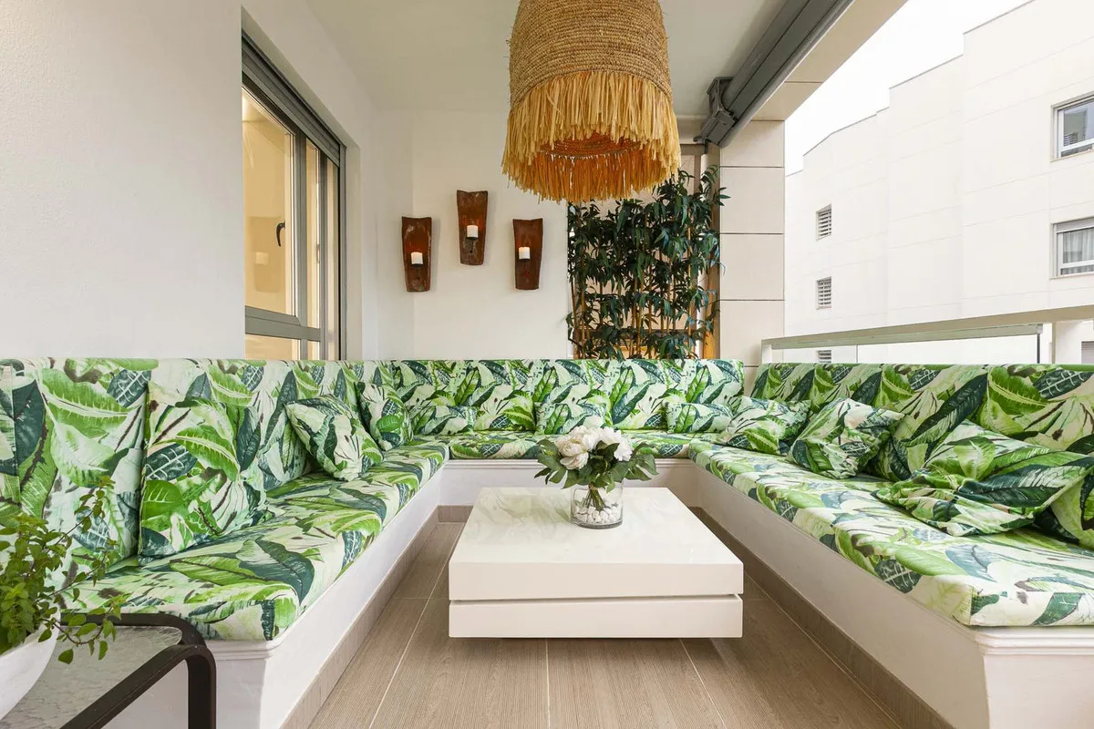 a2474d72-dda5-4c15-9a2e-ca1ccdfaf965