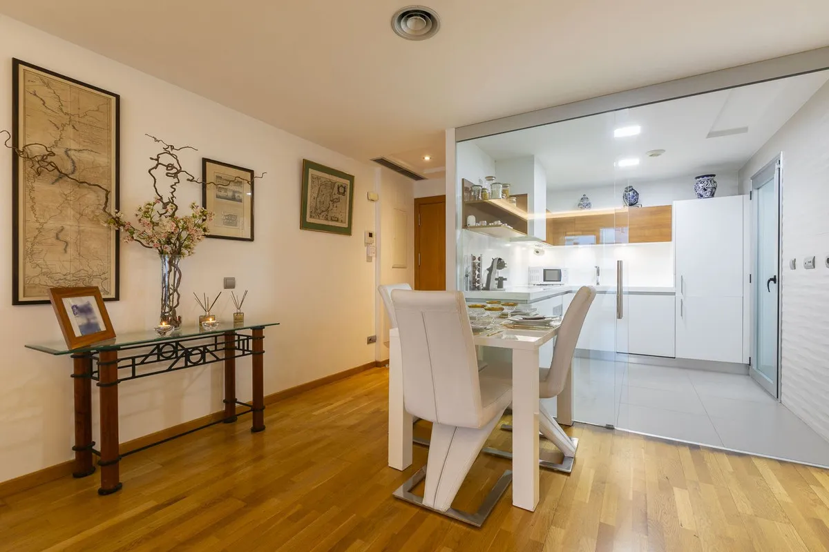 e5eaf24d-0341-4e86-8162-8253217ce0f6