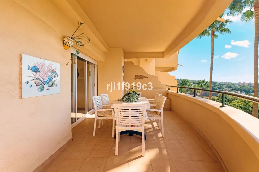 9b52d468-c906-486b-b61e-21d728bec804