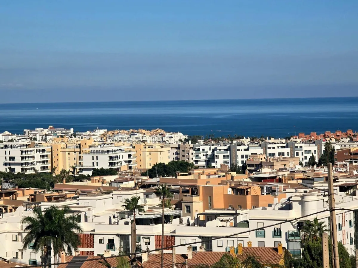 182a3f04-05a9-44ed-b592-8d04892502ed