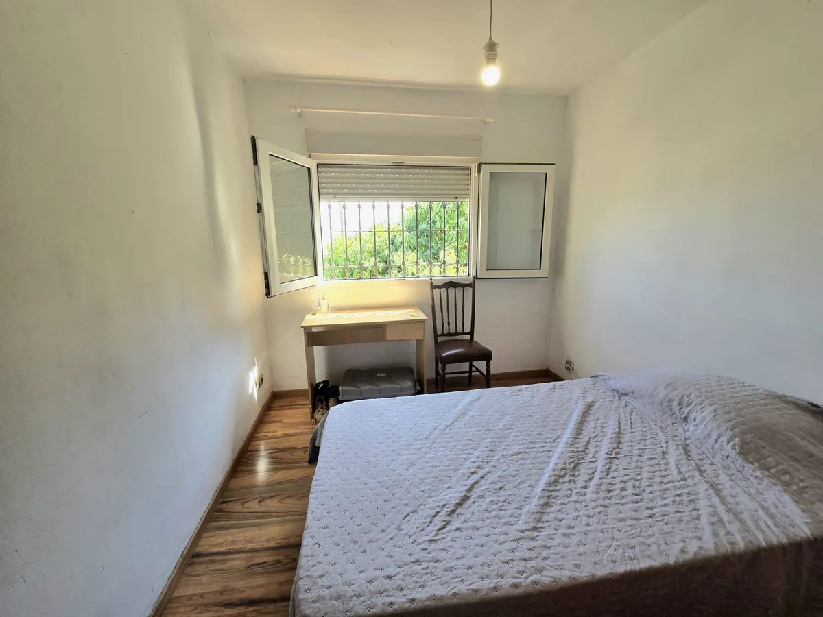 f5b070d2-4c76-4531-b683-eb97138ee7c1