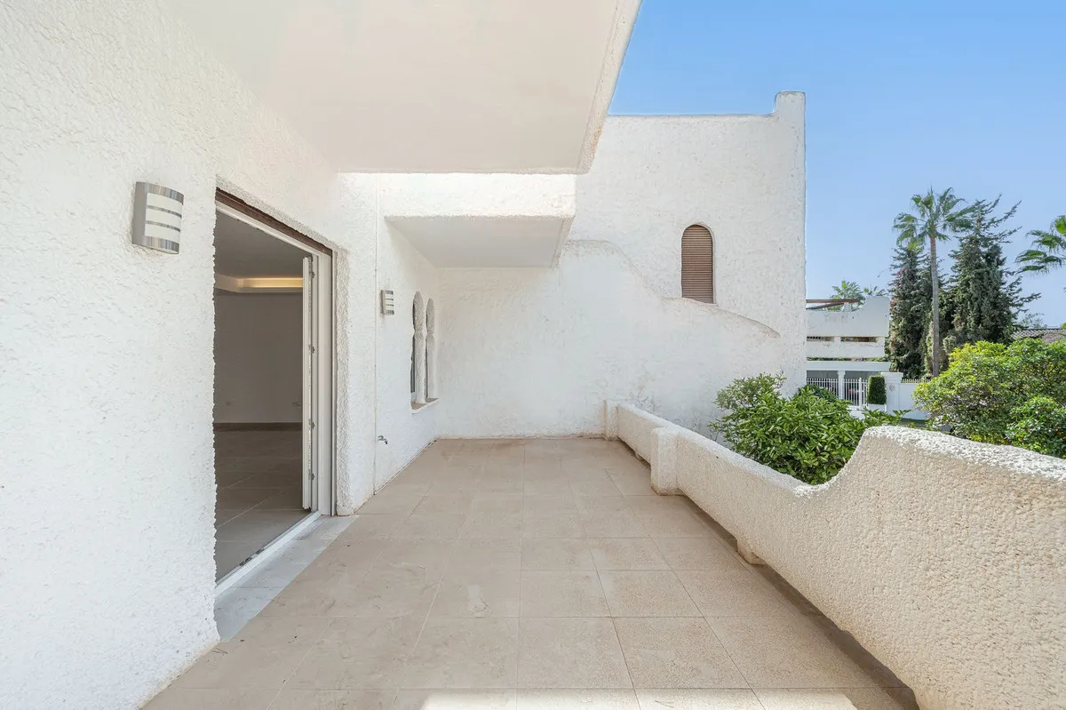 3e6b51e4-b7c2-4a66-b82c-aba01bcbd9d8