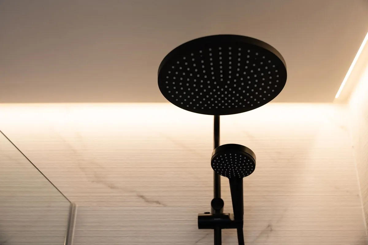 4e829ef9-32f5-4c3d-8ec1-8a00855dcf54