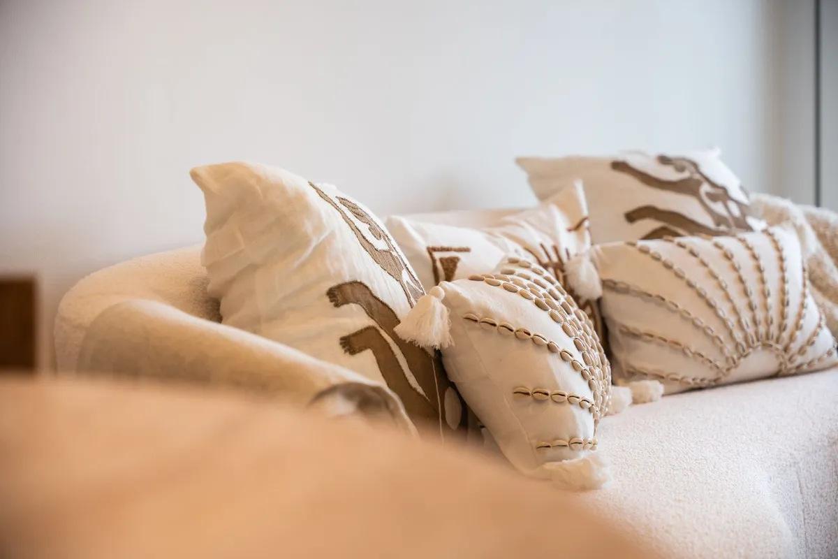 cf2317a0-bdab-4dbf-8ca3-ffe157de3818