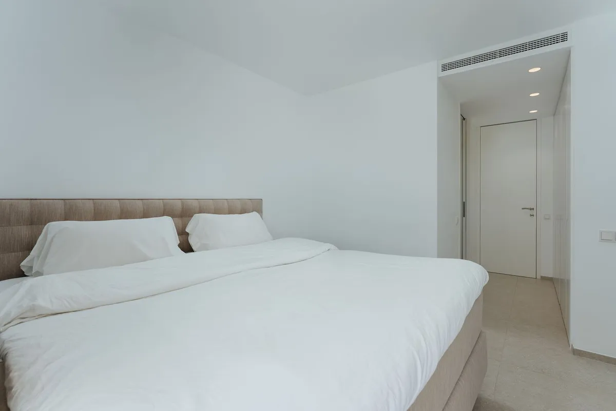 1d30a619-8ed0-4769-b132-282e9744dca0