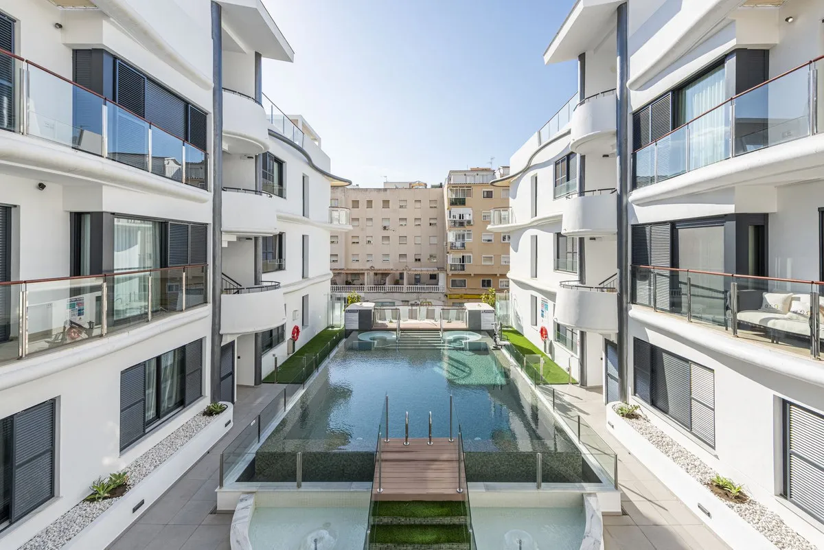 1d4ffb76-5a15-46db-b137-714f7fef26b7