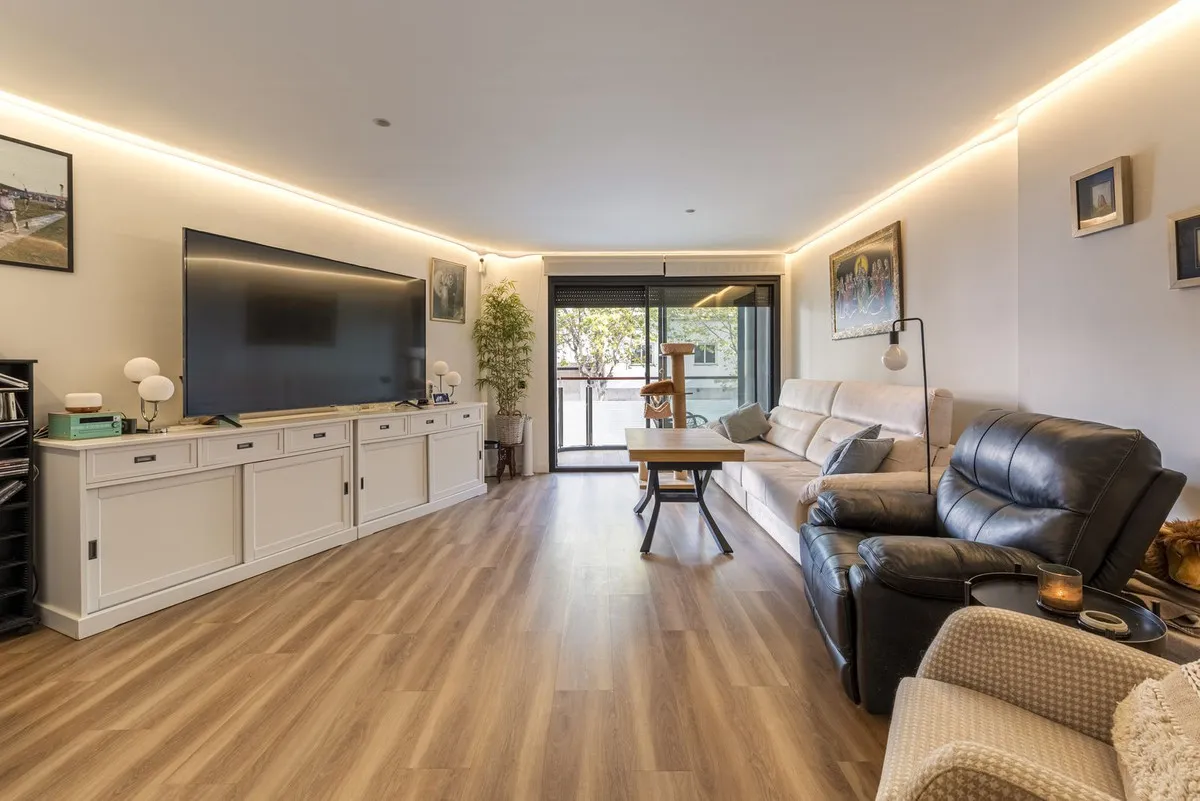 92c7d40a-0878-4c7c-90c1-251c3f3c37b6