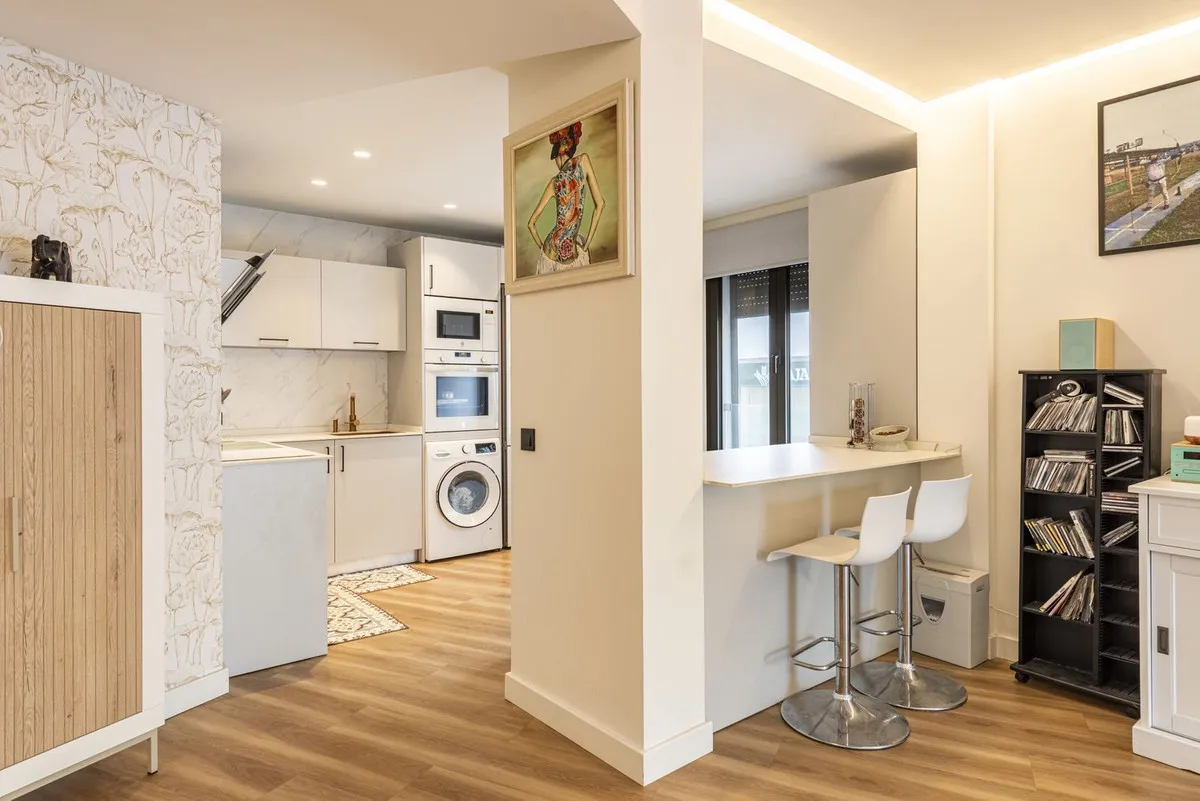 bfe677e6-8ae5-4a85-9658-b53e3df2611c