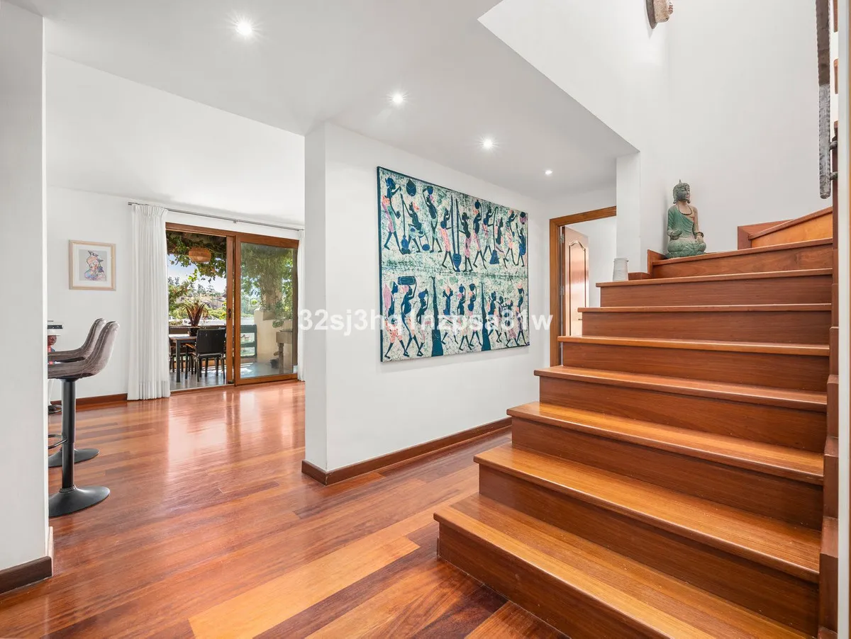 48c76ad2-2030-4301-b83b-c59dd34716a1