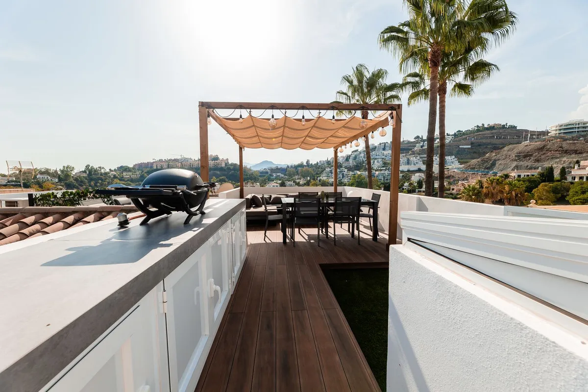 94a5b695-114a-48d6-8c09-8ef595e0e502