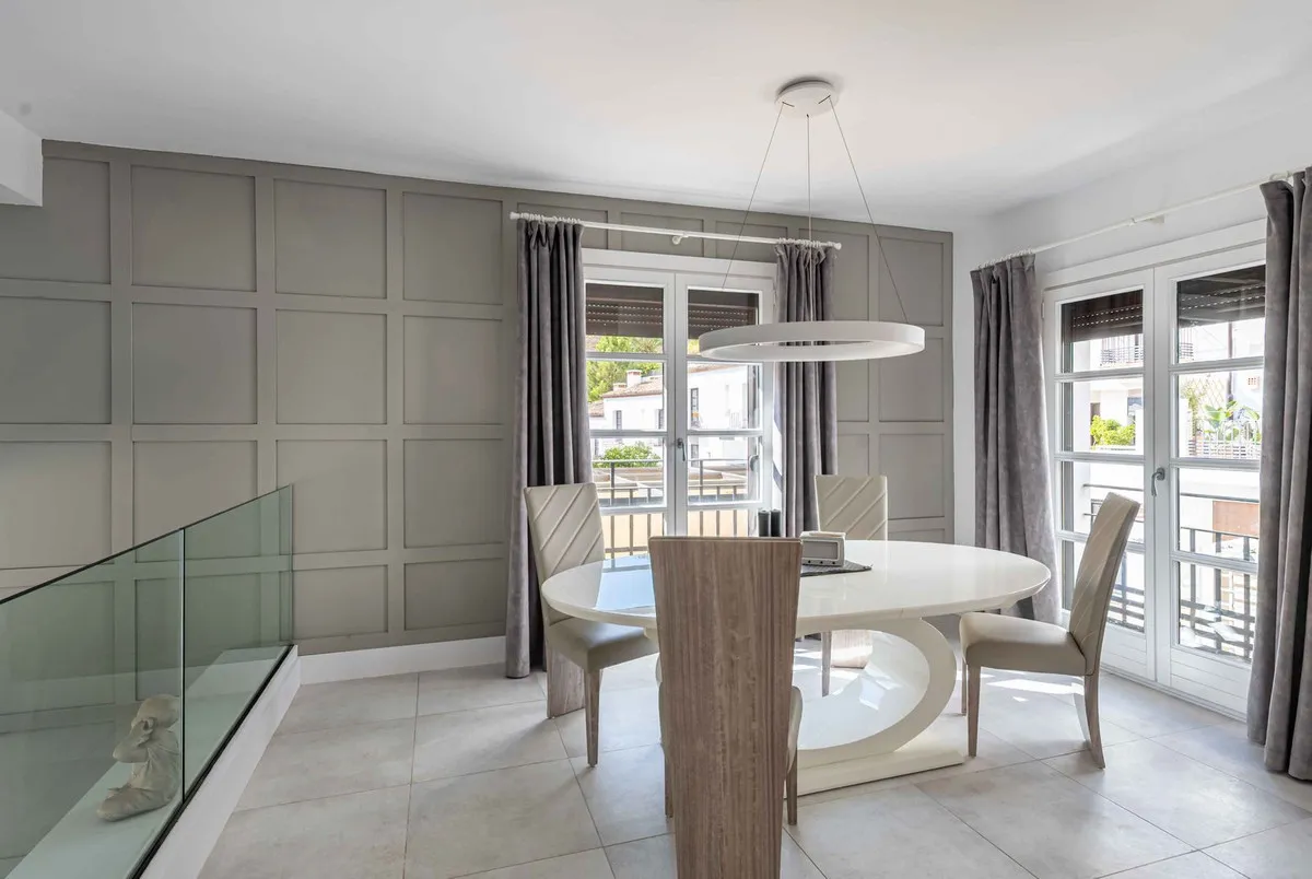 239023ca-3a8d-48db-8de2-3e9cb4facaf4