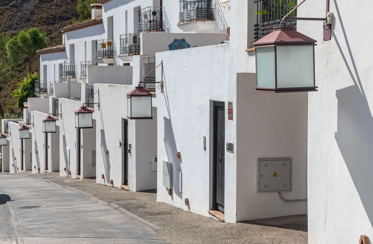 3bb6c06d-68a5-4cc6-9620-3c7dd0c19c93