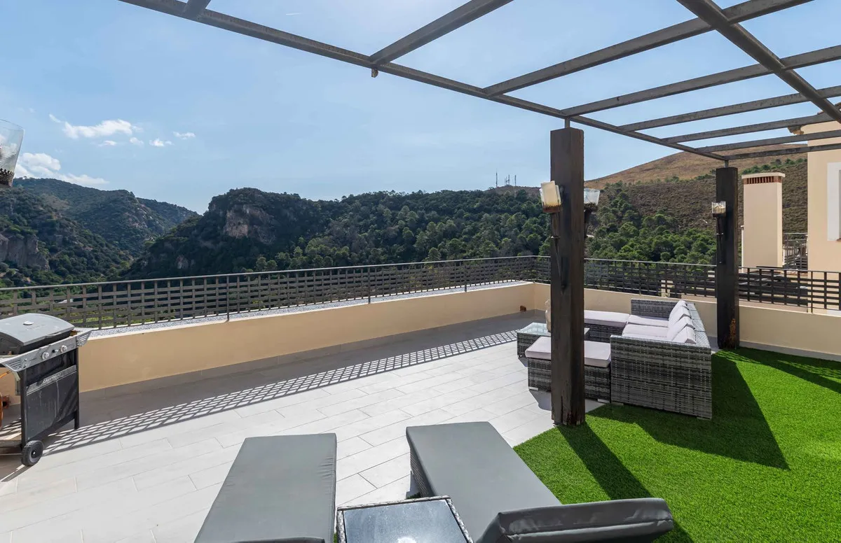 6621e85b-15d4-41e8-9f2e-86f83f5671ea