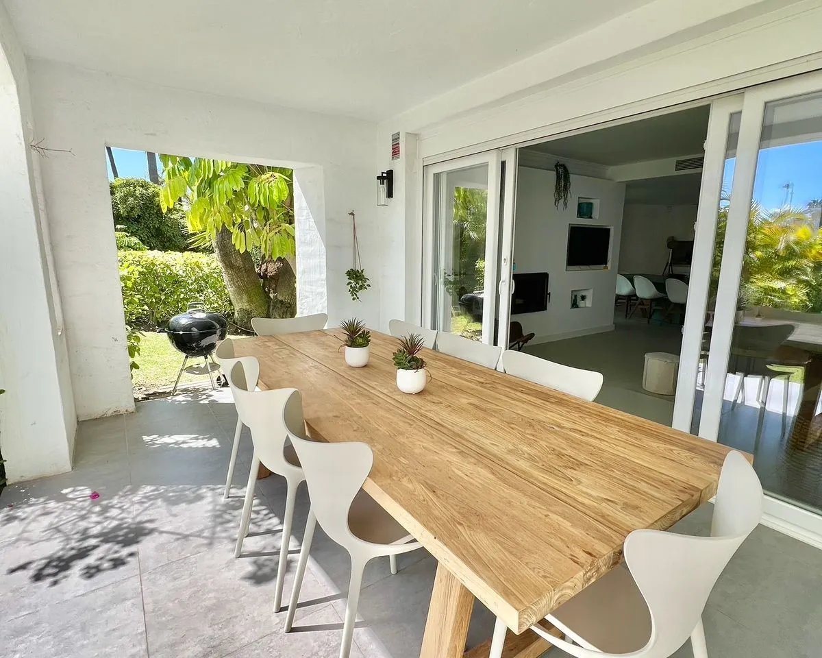 03803a4e-ab27-464c-9a1d-64c94fe2b7e9