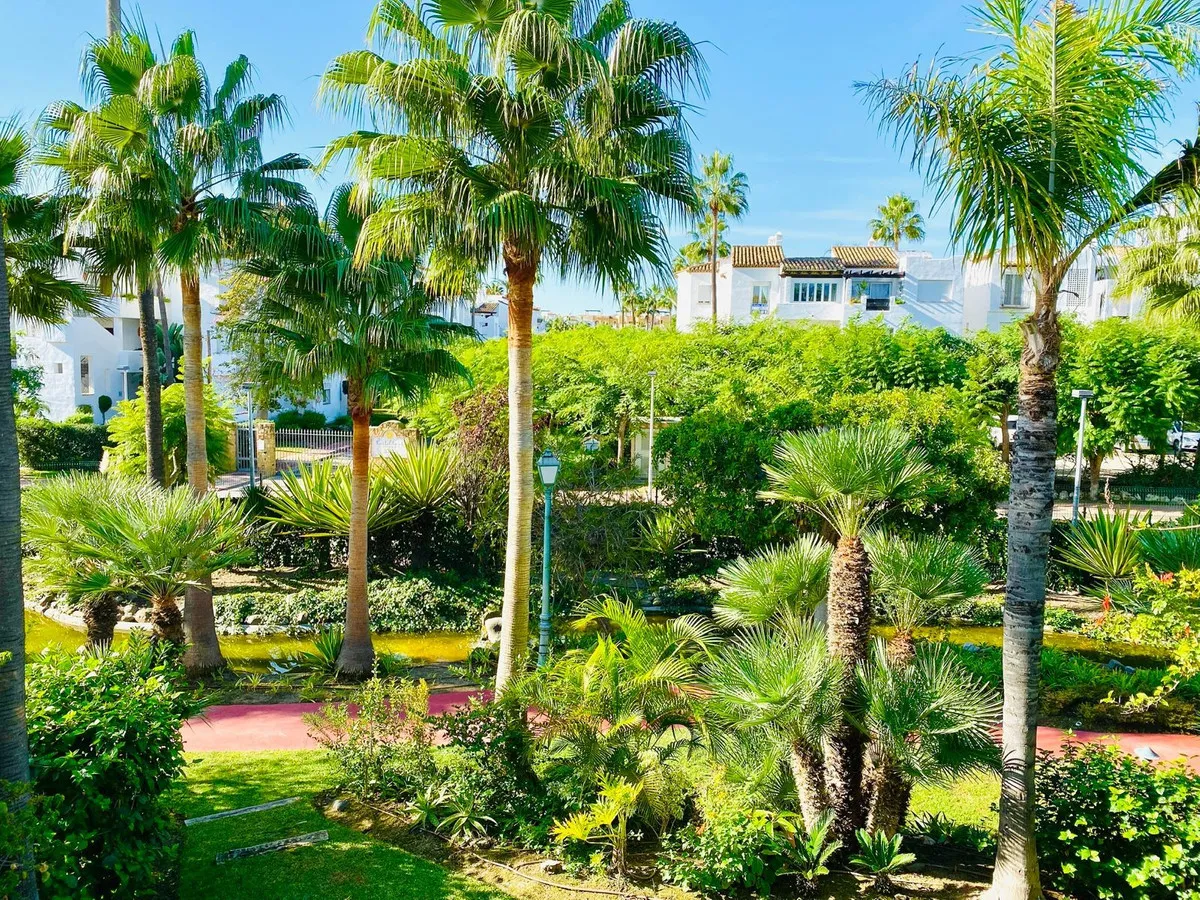 d76fad22-6f7e-40f0-b526-22c9dfd9d601