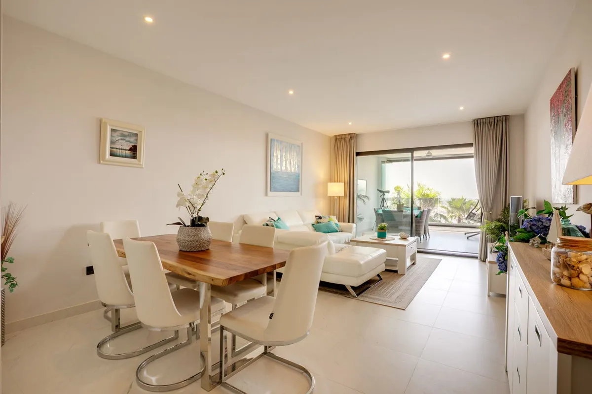 aa737715-9241-4225-9d12-15b3f509b455