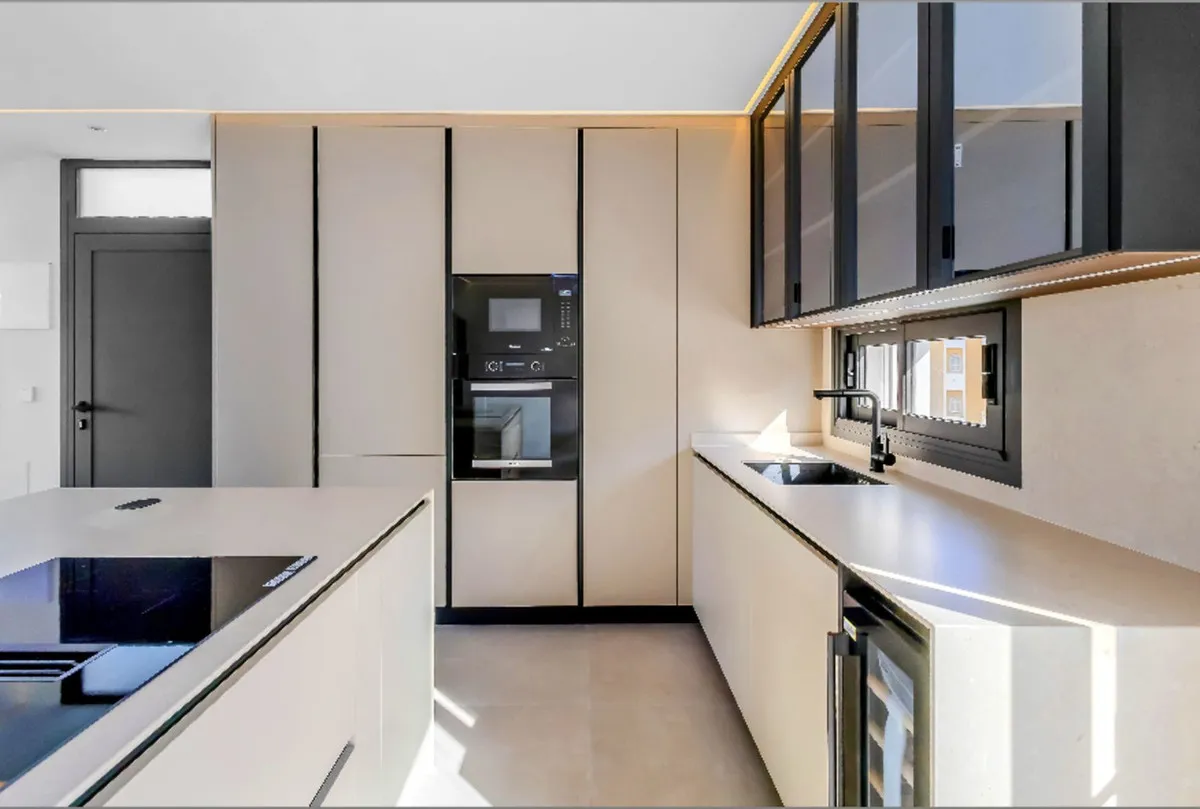 20ddca3b-8790-48e5-87df-233f48a51416