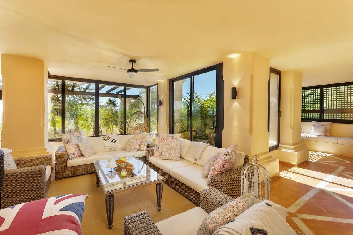 ca0b8b61-42fe-4070-95d2-61fe5ce37a0c