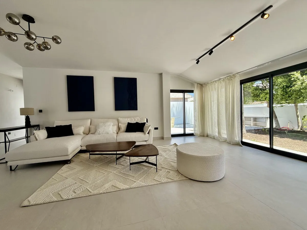 43ab3bf6-6132-4f43-bf4e-39d0e7c437b4