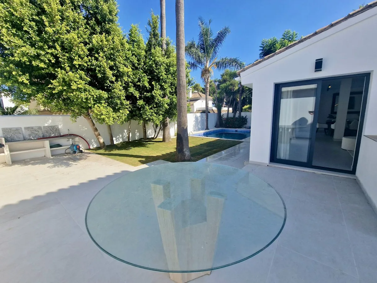 8b30e6a0-cc24-4f32-8ac3-4971802f5573