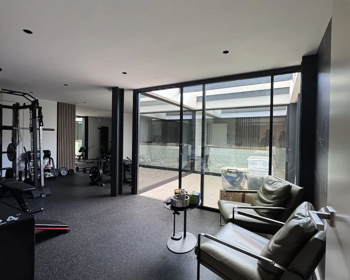 bcb7a276-6774-427c-9f33-a926c8352200