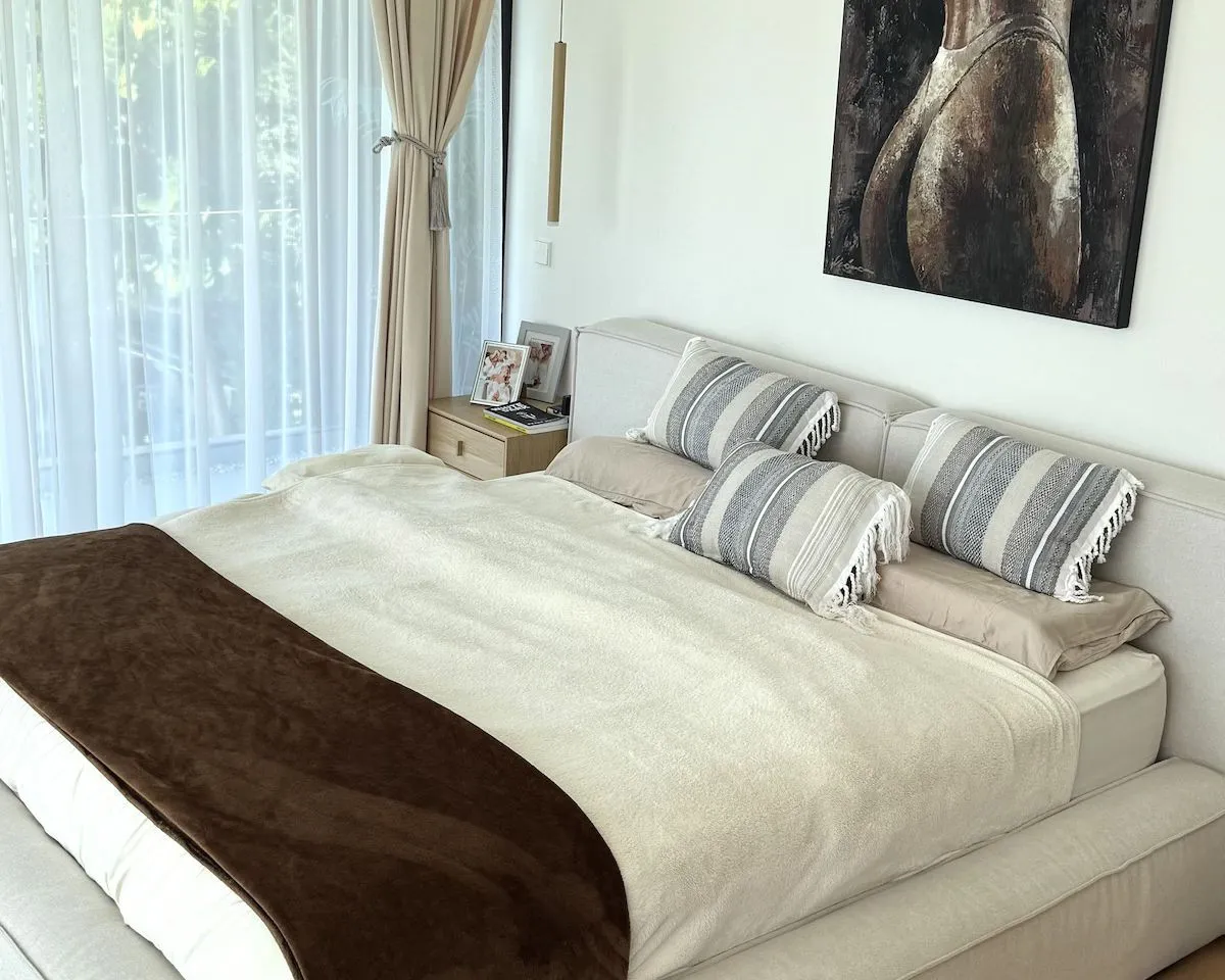 d502f4f8-3cb3-460a-9119-a7a05e4402f5