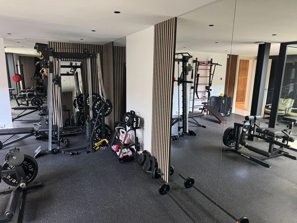 dc0b49b6-0e3e-4f7d-8237-d42ec5a03324