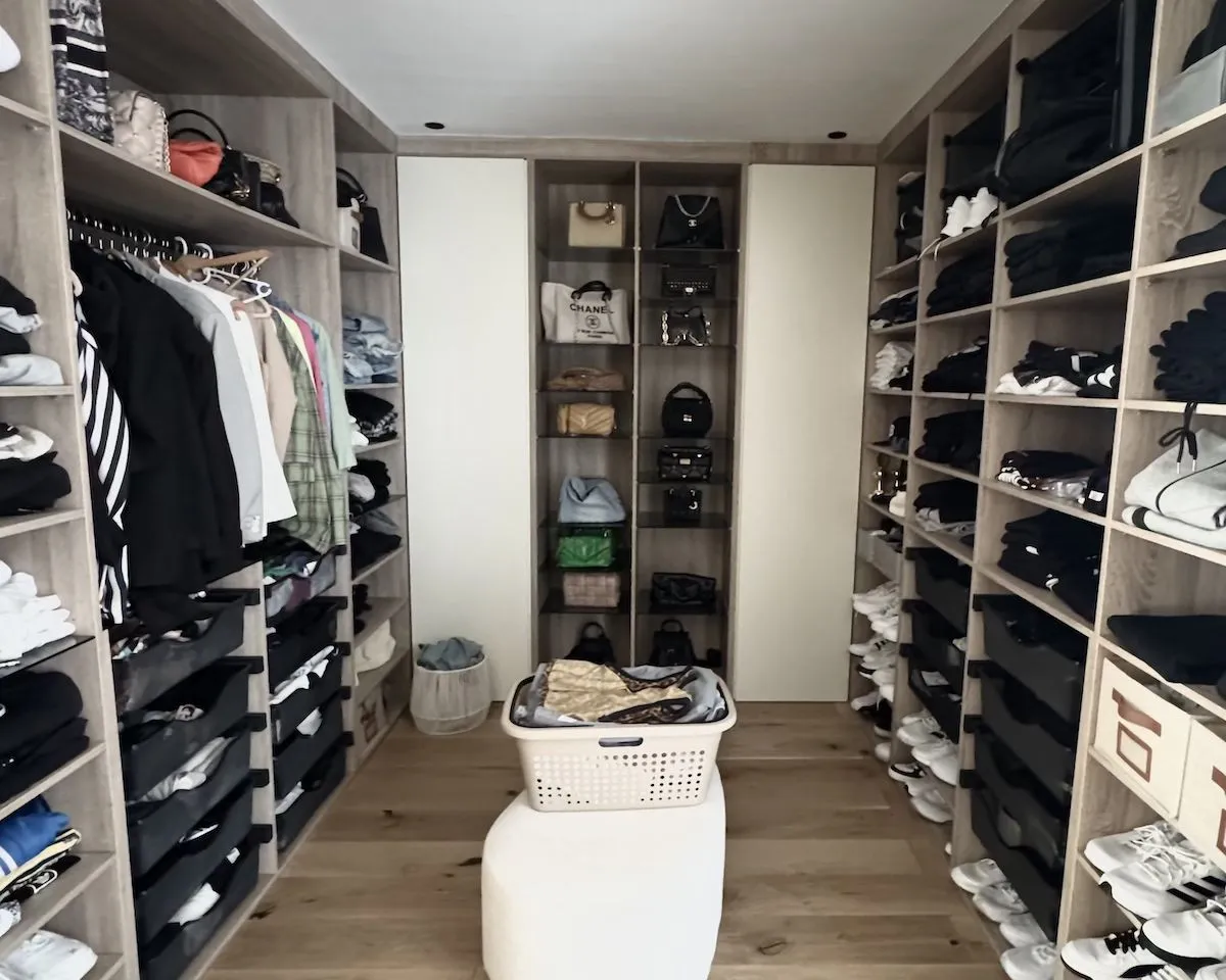 ec25ce31-c43e-4252-b232-7bbec81108f1