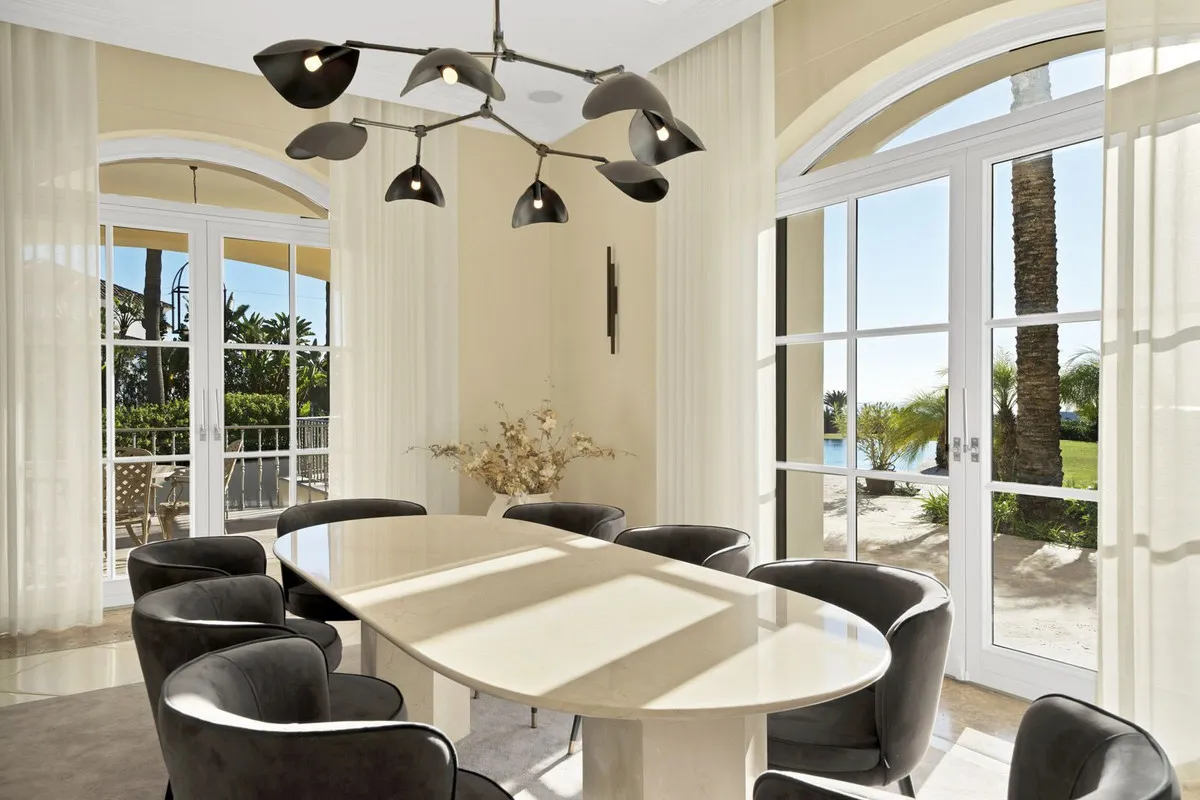 1605ff23-7880-4d5a-ae1d-89c3ca1c0f1d