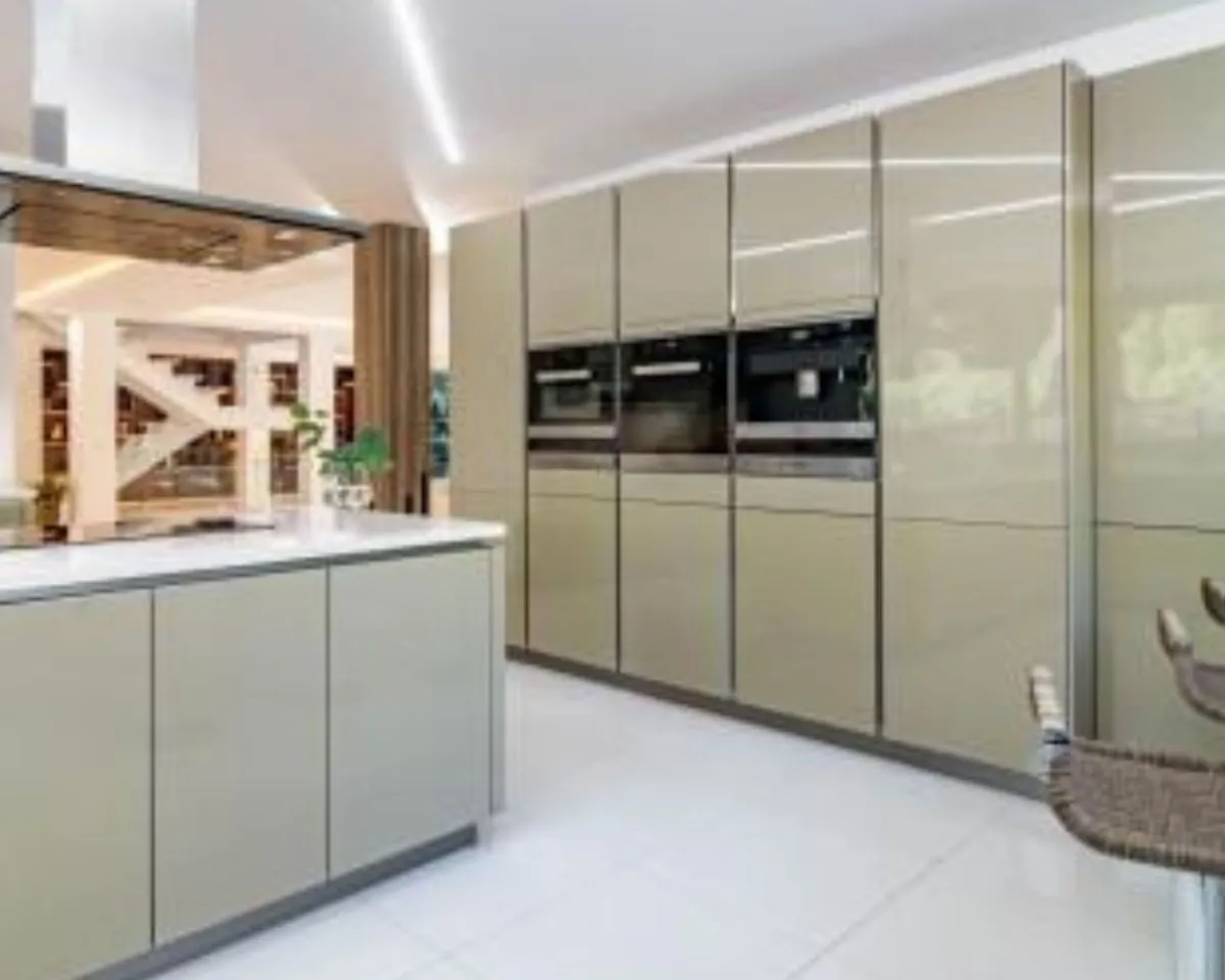 5a8bc7c8-d302-4ac6-9320-8b1031dfdd2f