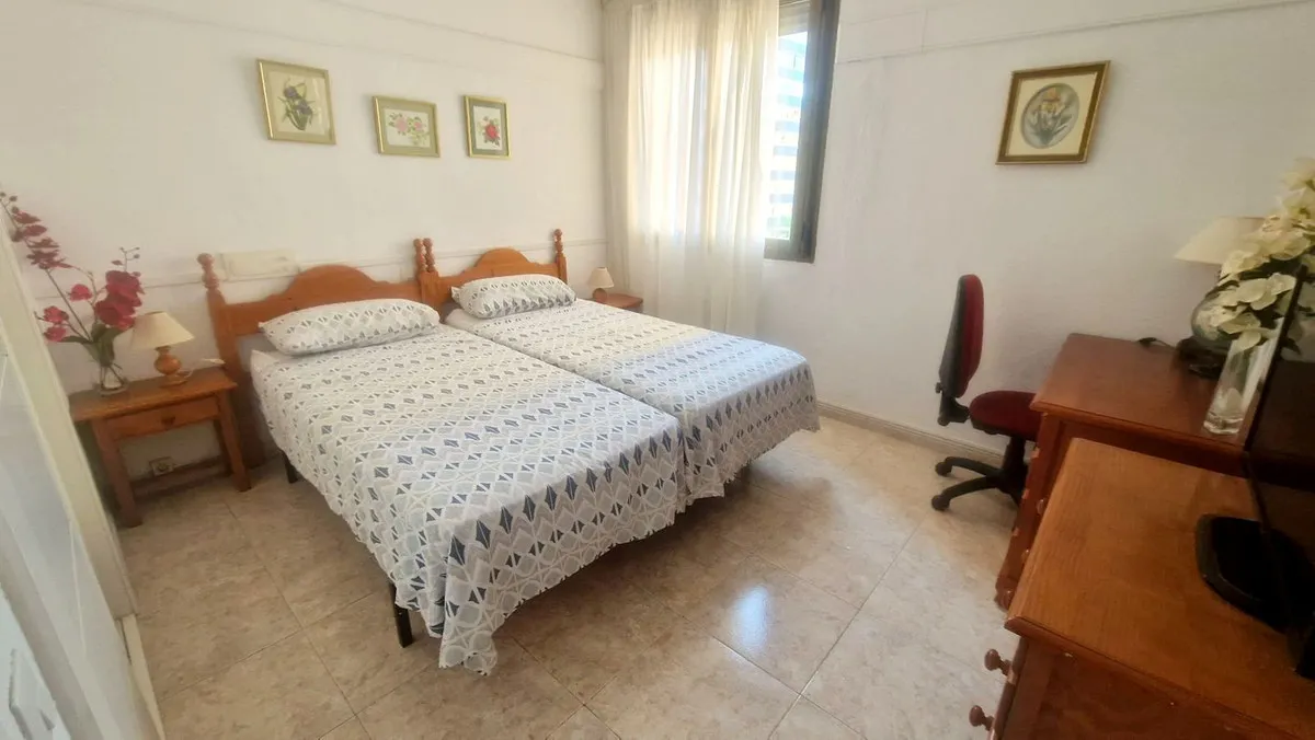 b2bc56c1-c5d7-4c47-a335-eeeeaf8b7f9f