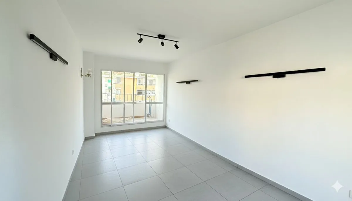 976ee015-fbe8-451b-9cee-ae6cf18ffc85