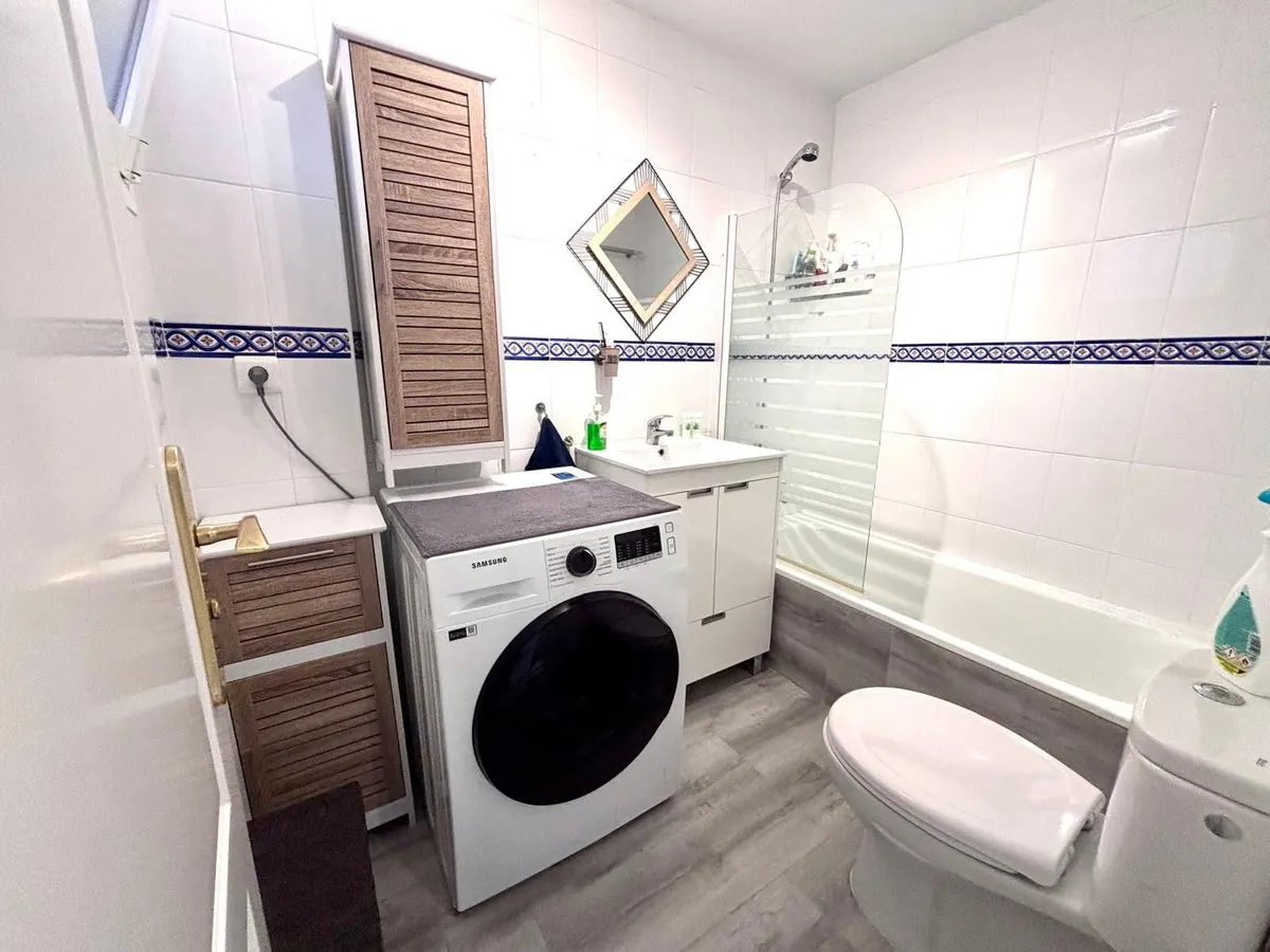 7ba1cf7b-f8fb-47db-9c15-d9cb84ca4e31