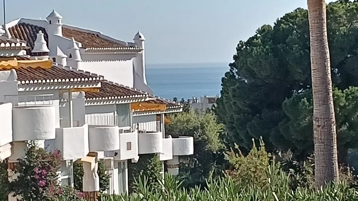 57a83f74-25a4-4a71-9d0f-e5b37192f75b