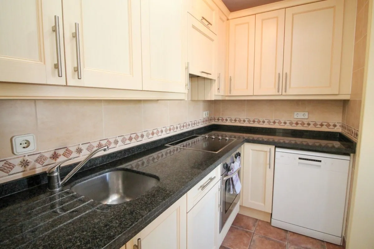 65659e5b-b877-4dd3-ad15-9b9a9df7cb79