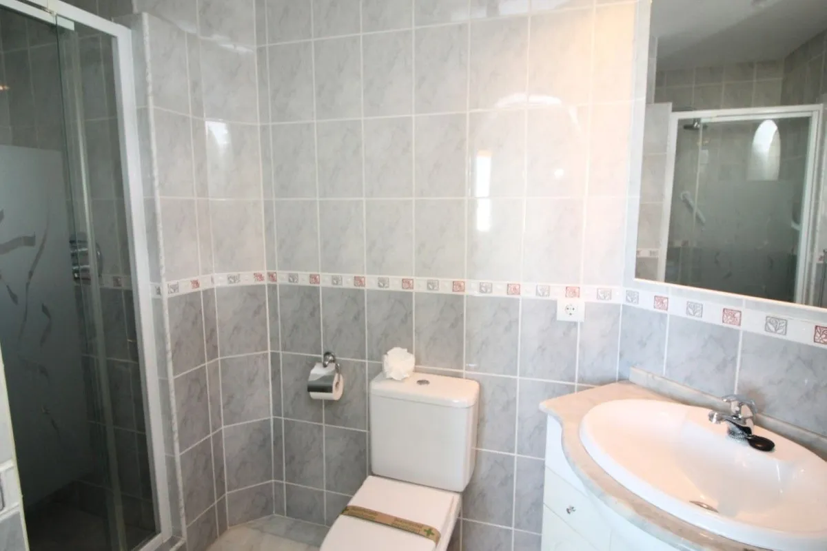 6d4f08e1-055a-44db-9c53-6f727d123ddc