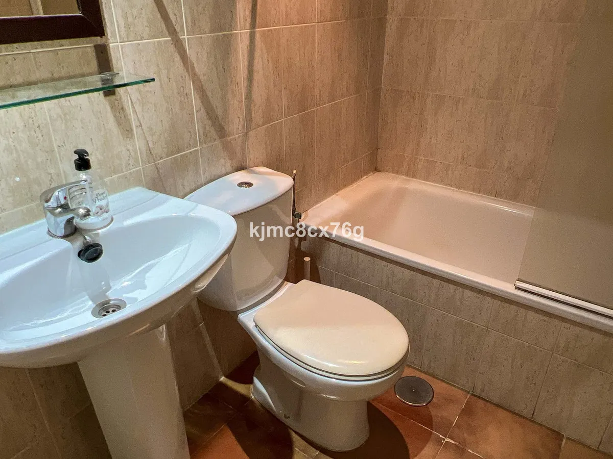 48c83264-65fe-4eb0-bc8d-e99eefb65221