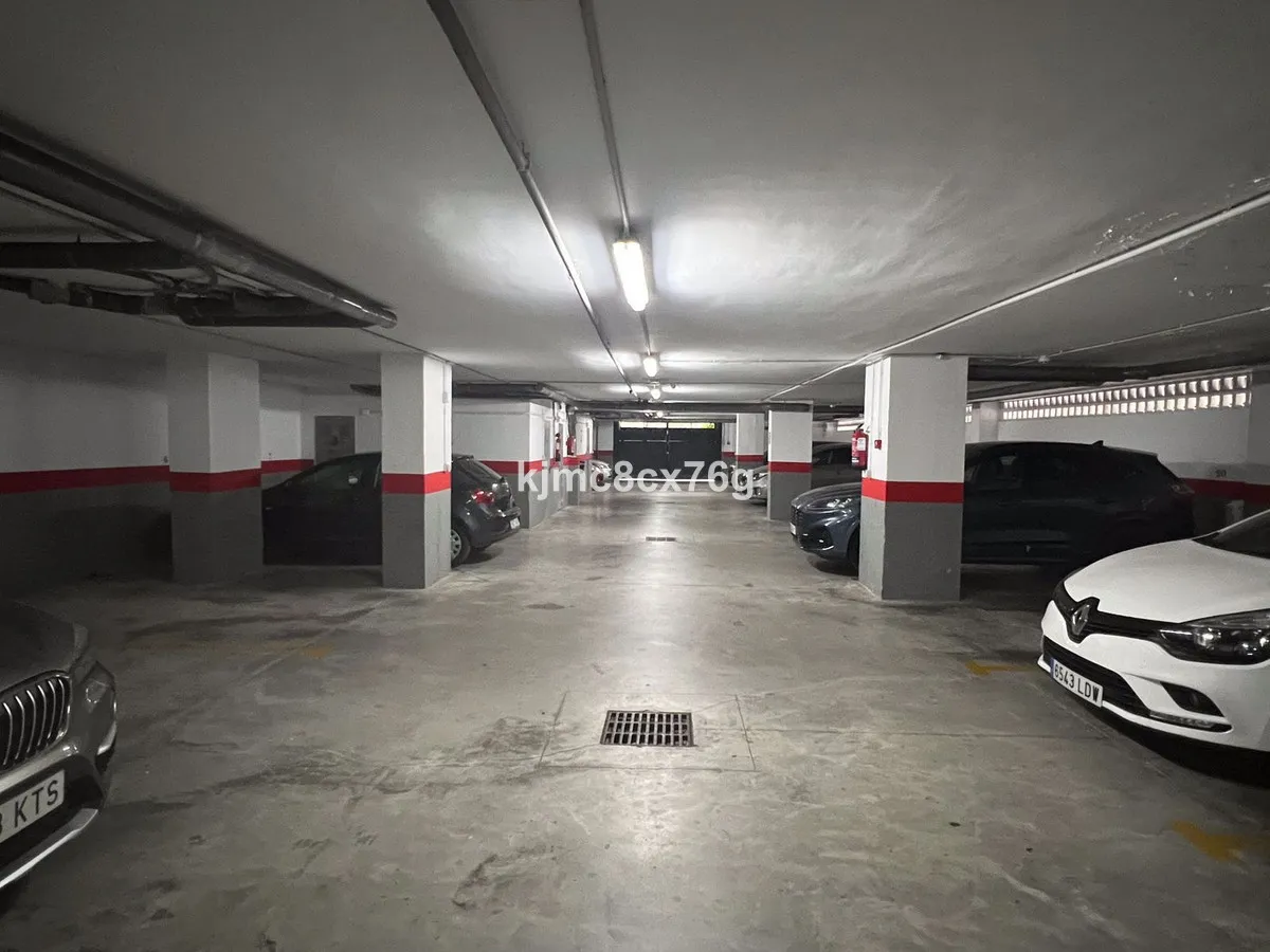 9134fc64-2b25-4b02-b4db-507b5fc1e2fa