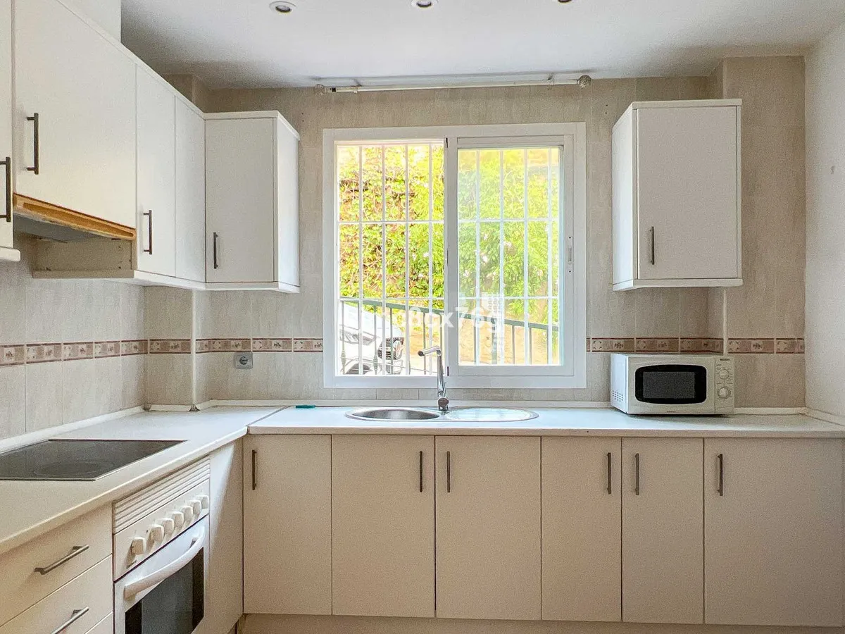 e20d7c37-a7f4-460b-b0a0-3f061f73e050